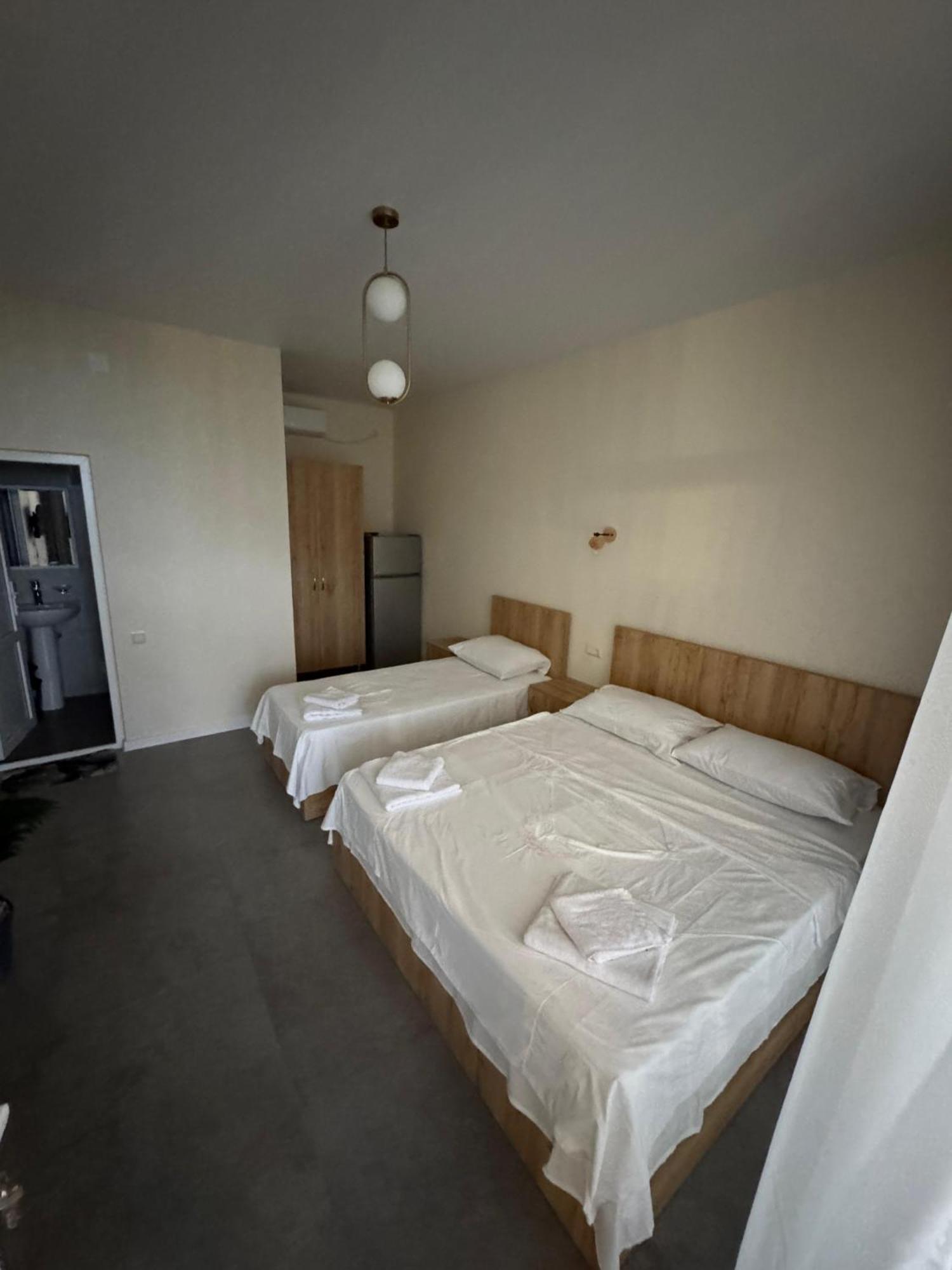 גוניו Nira Hotel מראה חיצוני תמונה